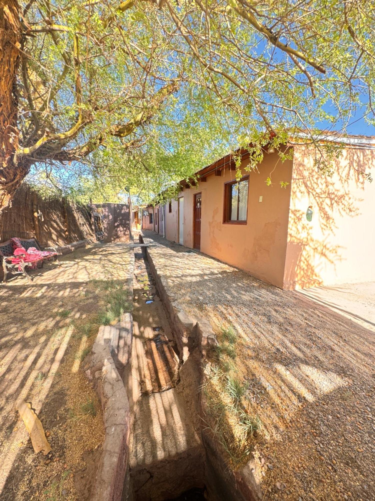 Atacama Lodge Rukazen Rustico سان بيدرو دي أتاكاما المظهر الخارجي الصورة
